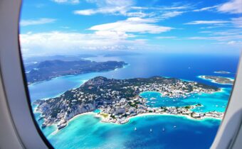 Sledujte lacné letenky do Grécka!